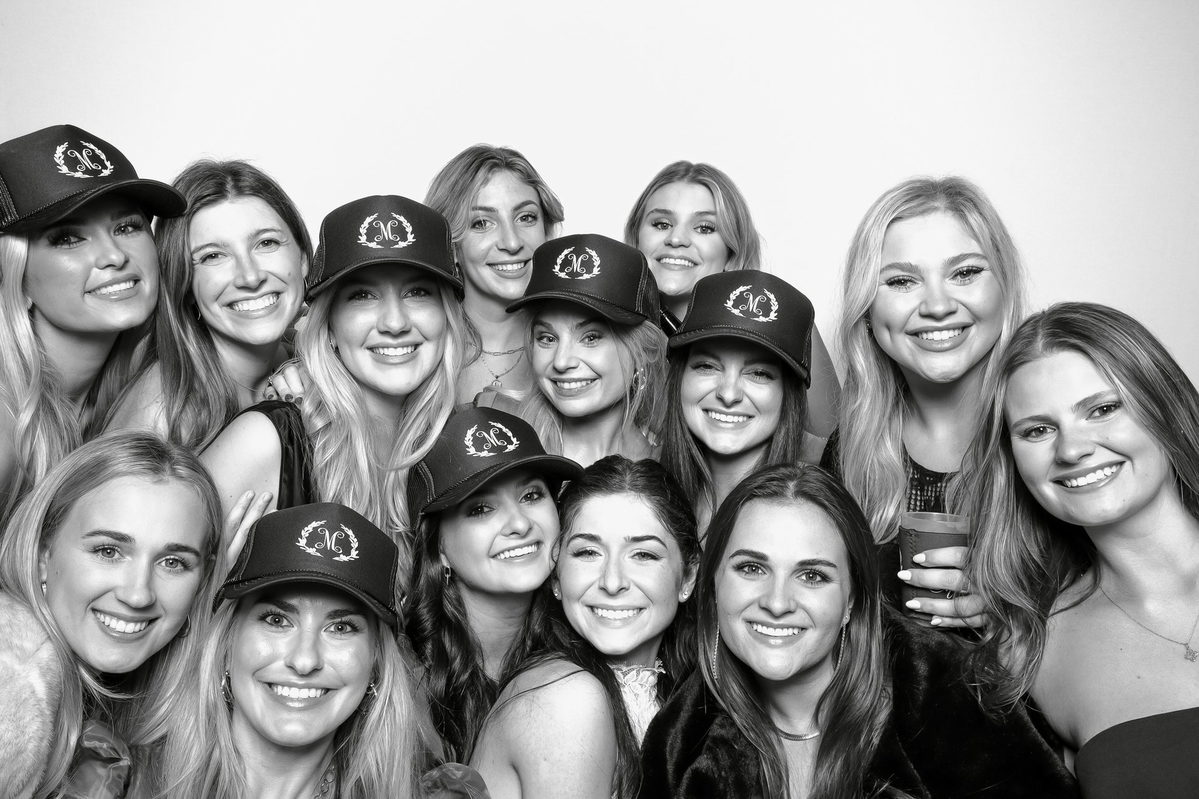 Ohh Snap Portrait Booth