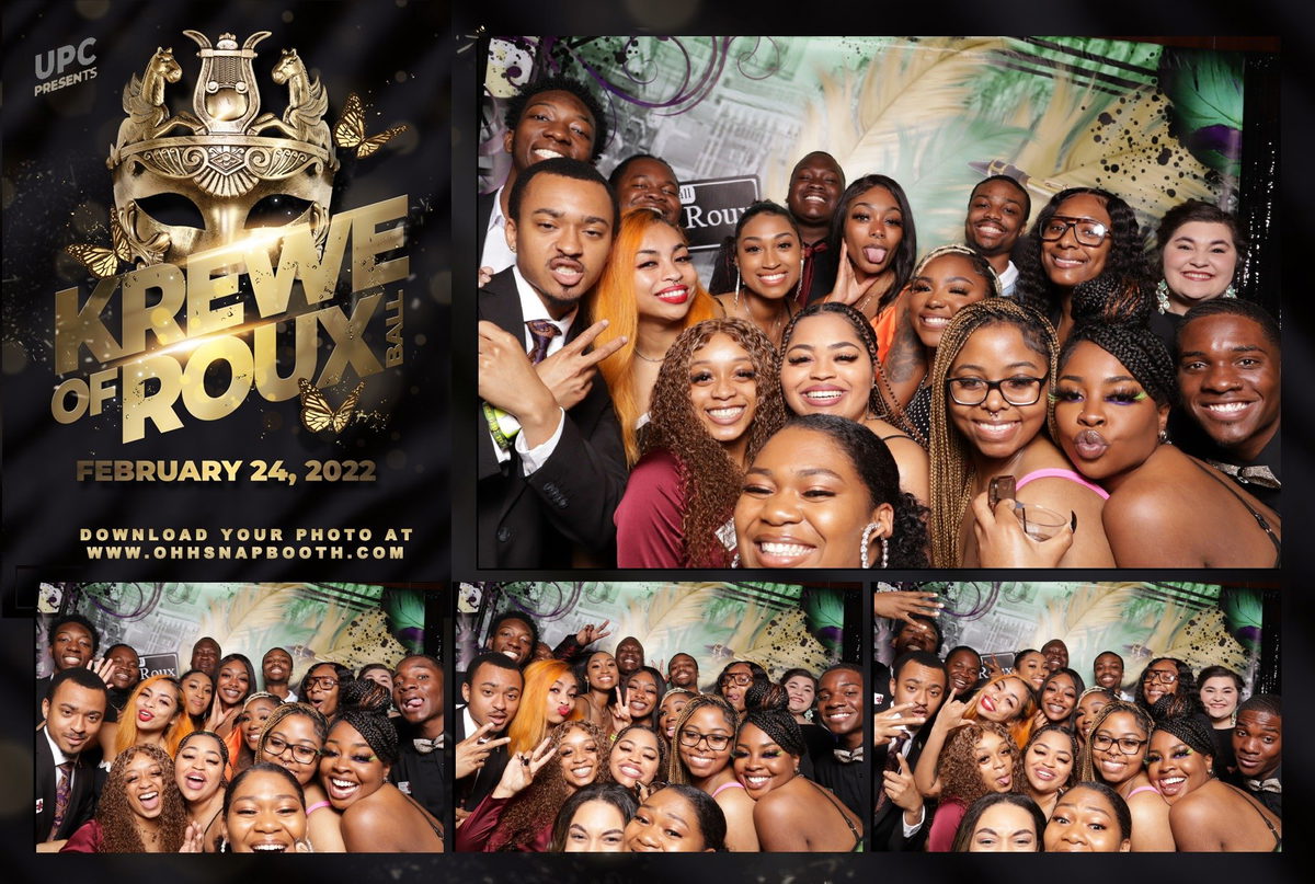 Lafayette Mardi Gras photo booth image 387