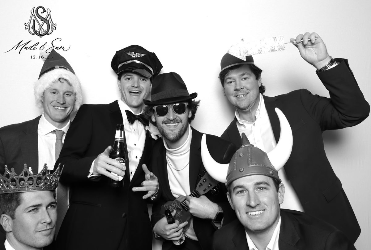 Ohh Snap Portrait Booth 364 | Photo Booth Rental Lafayette
