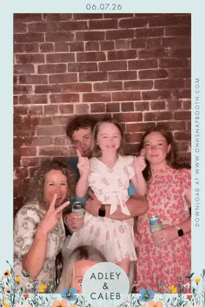 Lafayette Glam Photo Booth 943