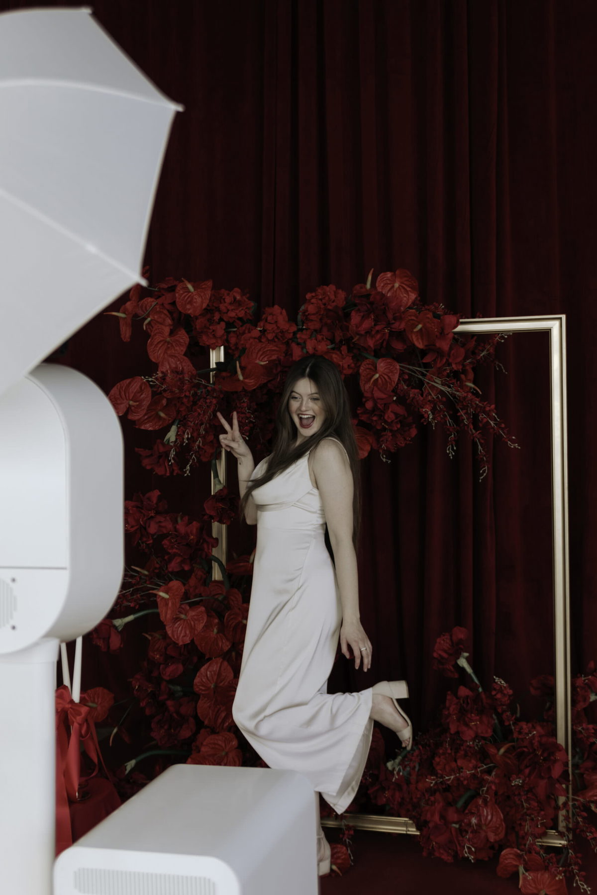How Much Does a Photo Booth Rental Cost in Lafayette, LA? | Lafayette Photo Booth | Ohh Snap